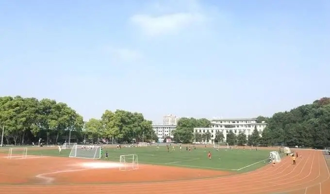 南充最好的中专排名前十名的学校(2023重点中专排名榜一览表)插图3 南充最好的中专排名前十名的学校,2023重点中专排名榜一览表(附2022年最新排行榜前十名单)