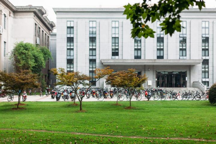 2022中国大学排名前十名(中国大学排名榜上的前十所名校)插图3 2022中国大学排名前十名,中国大学排名榜上的前十所名校(附2022年最新排名前十榜单)