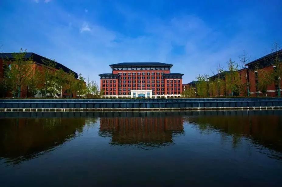 宁波中学排名一览表2022最新,宁波中学排名和录取分数(附2022年最新排行榜前十名单)