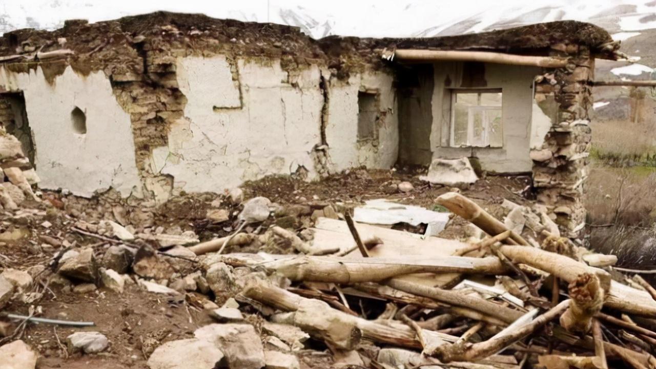 中国历史上的大地震盘点,令人悲痛!中国历史上伤亡惨重的十大地震,汶川第六,唐山第四(附2022年最新排名前十榜单)