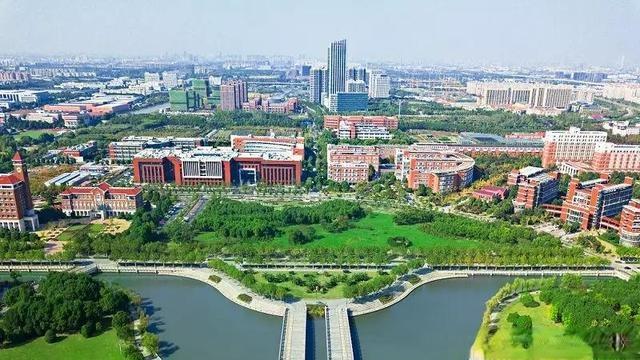 中国十大名校2023最新排名(国内顶尖985及211大学排名)插图8 中国十大名校2023最新排名,国内顶尖985及211大学排名(附2022年最新排行榜前十名单)