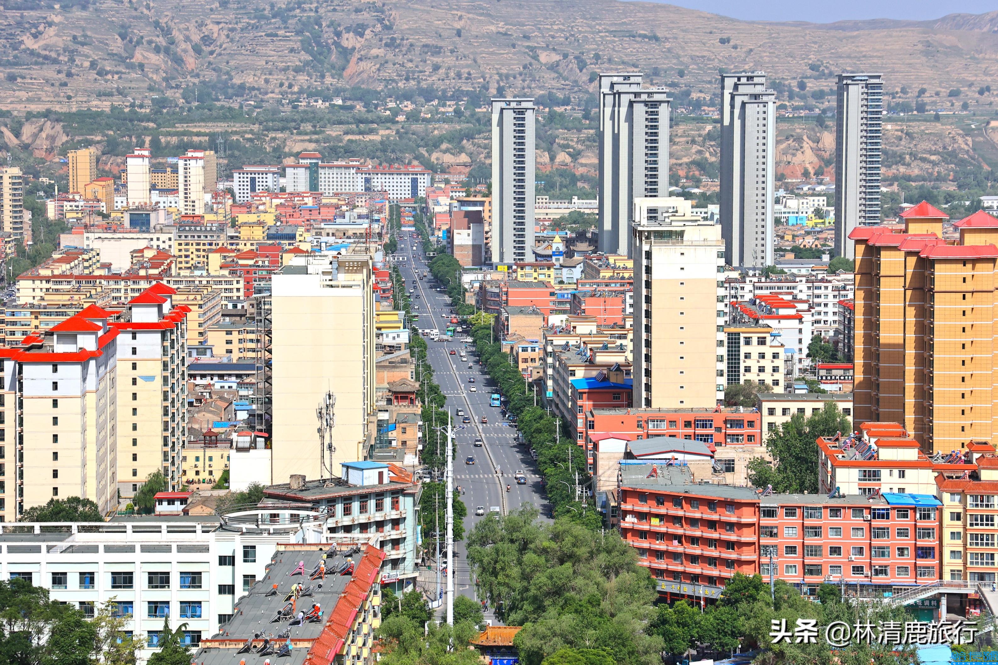 中国避暑城市排行榜,中国夏天最凉快的10个避暑城市(附2022年最新排名前十榜单)
