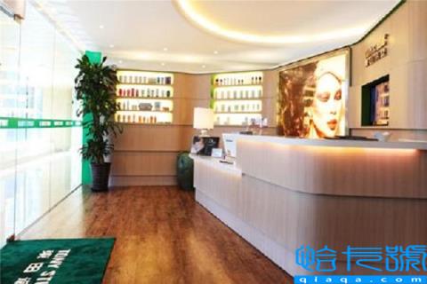 美容美发十大职业学校:沙宣上榜,第三是流行时尚风向标(附2022年最新排名前十榜单)