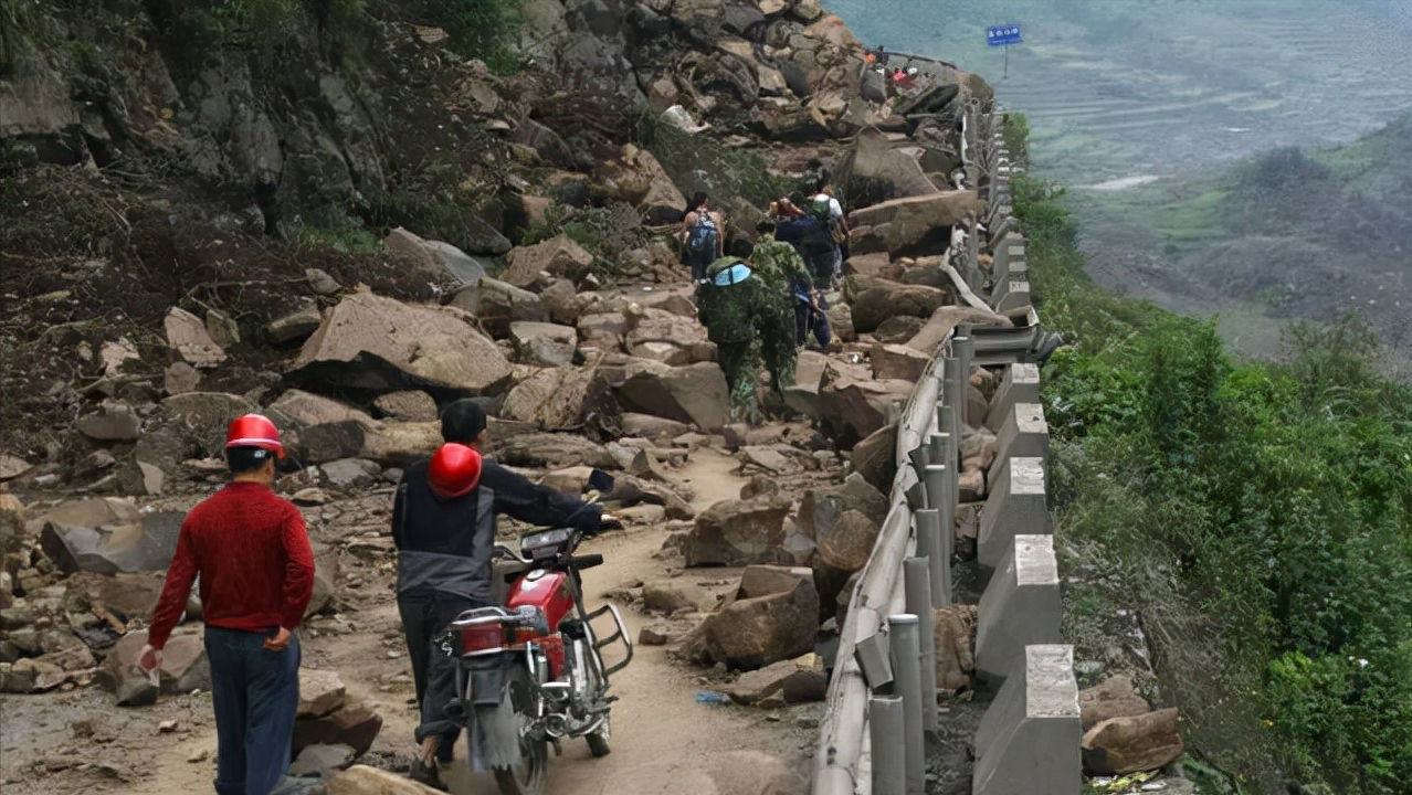 中国历史上的大地震盘点,令人悲痛!中国历史上伤亡惨重的十大地震,汶川第六,唐山第四(附2022年最新排名前十榜单)