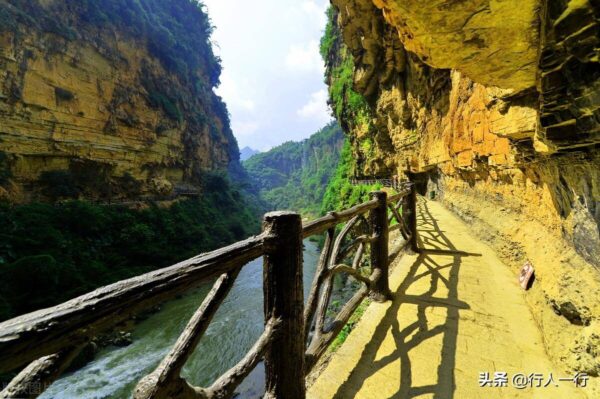 贵州旅游十大景点排名(贵州最美的景点排名前十)-1 贵州旅游十大景点排名,贵州最美的景点排名前十(附2022年最新排行榜前十名单)