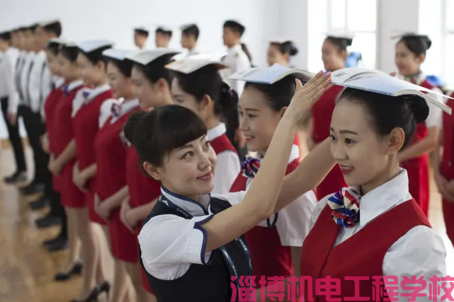 适合女生的高薪专业有哪些(适合女生的十大高薪专业)插图 适合女生的高薪专业有哪些,适合女生的十大高薪专业(附2022年最新排行榜前十名单)