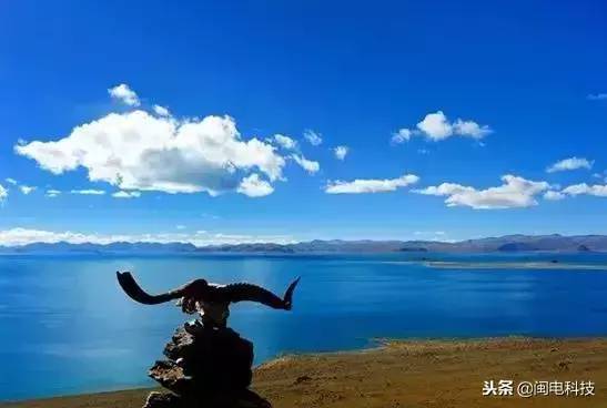中国面积最大的咸水湖是什么湖(中国十大咸水湖排名)-1 中国面积最大的咸水湖是什么湖,中国十大咸水湖排名(附2022年最新排行榜前十名单)