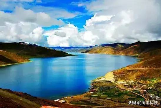 中国面积最大的咸水湖是什么湖(中国十大咸水湖排名)-1 中国面积最大的咸水湖是什么湖,中国十大咸水湖排名(附2022年最新排行榜前十名单)