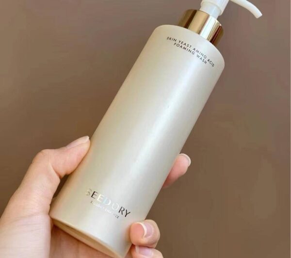 氨基酸洗面奶哪个牌子好(含氨基酸洗面奶排行榜)-1 氨基酸洗面奶哪个牌子好,含氨基酸洗面奶排行榜(附2022年最新排行榜前十名单)