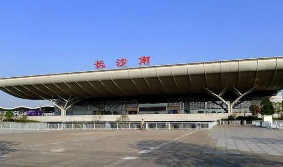 长沙哪里有吃喝玩乐的地方,湖南长沙吃喝玩乐榜(附2022年最新排行榜前十名单)