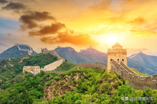 中国10大最美景区排行榜(全球最美10个旅游胜地)-1 中国10大最美景区排行榜,全球最美10个旅游胜地(附2022年最新排行榜前十名单)