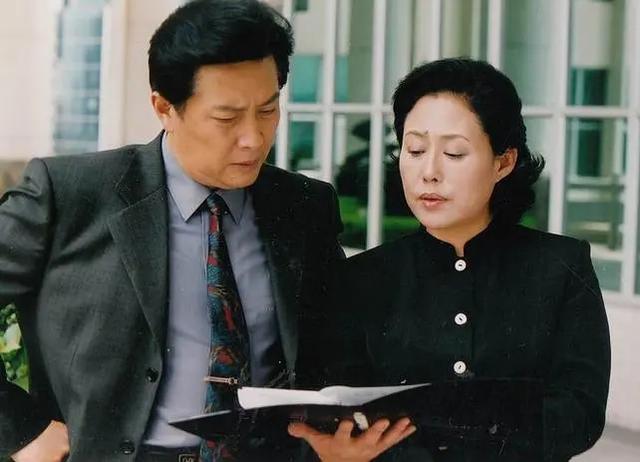 反贪电视剧排名,最新好看的反腐电视剧前几名推荐(附2022年最新排行榜前十名单)