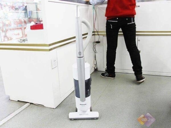家用吸尘器什么牌子好用(排名第一的吸尘器品牌是什么)-1 家用吸尘器什么牌子好用,排名第一的吸尘器品牌是什么(附2022年最新排行榜前十名单)