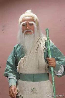 东邪西毒南帝北丐中神通谁最厉害(射雕英雄传武功排名)-1 东邪西毒南帝北丐中神通谁最厉害,射雕英雄传武功排名(附2022年最新排行榜前十名单)