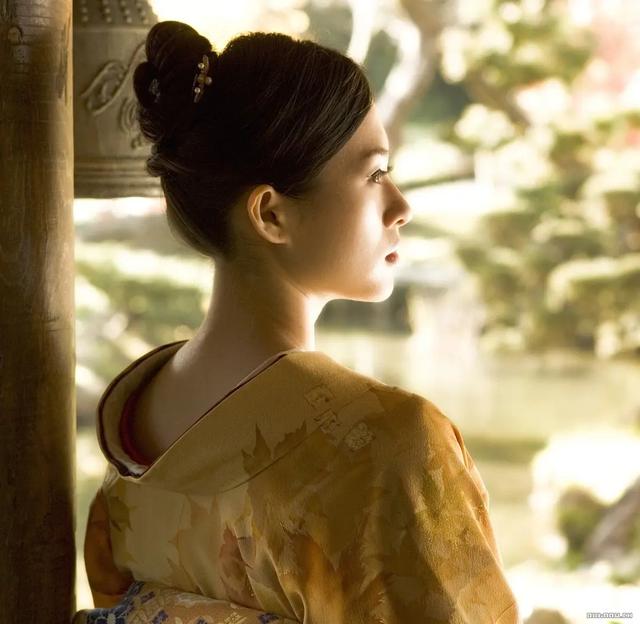 中国十大美女明星,外媒评选十大最美华人女星(附2022年最新排行榜前十名单)