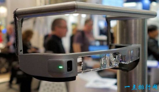Epson Moverio BT-300 6大VR眼镜排行 谷歌不是唯一选择(2022年最新排名前十榜单)