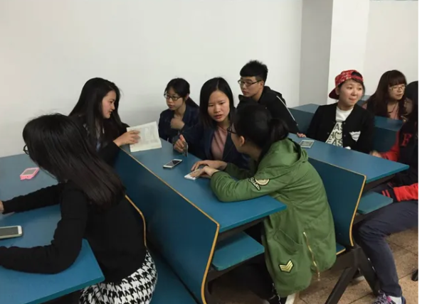 国内公认十大校花排行榜(中国最出名的十大校花)-1 国内公认十大校花排行榜,中国最出名的十大校花(附2022年最新排行榜前十名单)