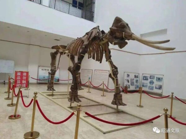 云南昭通旅游景点推荐(昭通旅游景点大全排名)-1 云南昭通旅游景点推荐,昭通旅游景点大全排名(附2022年最新排行榜前十名单)