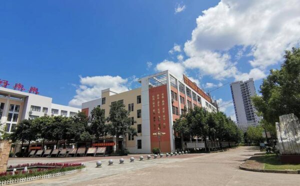 崇左市哪几所高中学校好,崇左市重点高中学校排名(附2022年最新排行榜