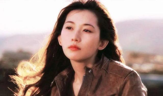 中国十大美女明星,外媒评选十大最美华人女星(附2022年最新排行榜前十名单)