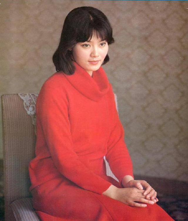 潘虹个人资料,老公是谁,60岁无儿无女的潘虹一生的经历(附2022年最新排行榜前十名单)