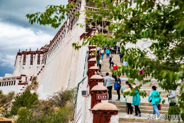 中国值得去的10个旅行地方(国内旅游必去的十大地方)-1 中国值得去的10个旅行地方,国内旅游必去的十大地方(附2022年最新排行榜前十名单)