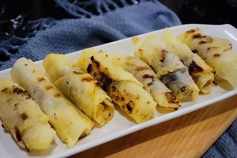 云南小吃排行榜前十名,值得推荐的10大特色美食(附2022年最新排名前十榜单)