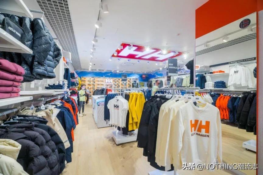 什么品牌的羽绒服好一点,71个大牌羽绒服排行榜(附2022年最新排名前十榜单)