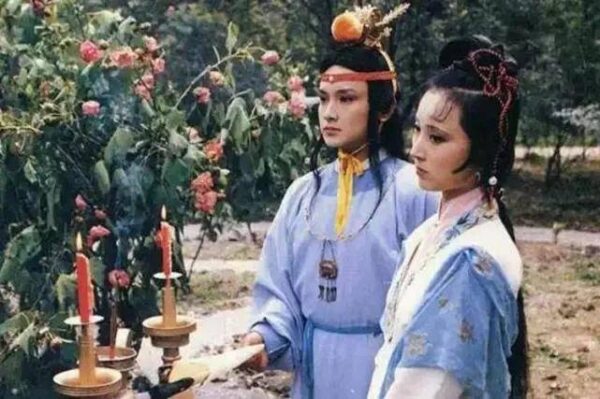 为啥说红楼梦全是鬼(红楼梦里竟是一群鬼的人)-1 为啥说红楼梦全是鬼,红楼梦里竟是一群鬼的人(附2022年最新排行榜前十名单)