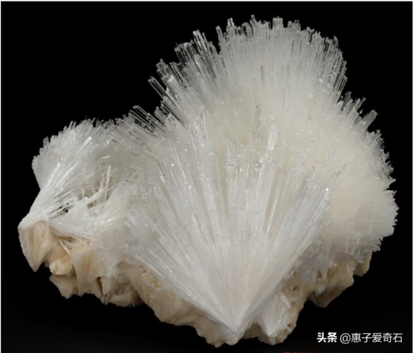 世界上最好看的石头排名(世界上最漂亮最有价值的石头排名)-1 世界上最好看的石头排名,世界上最漂亮最有价值的石头排名(附2022年最新排行榜前十名单)